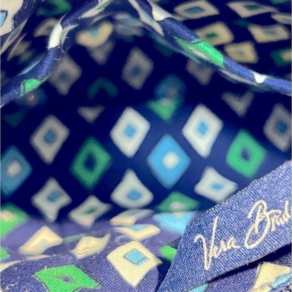 Vera Bradley Handbag Blue Mediterranean Hannah Zip Handbag RETIRED NWT - Picture 5 of 5